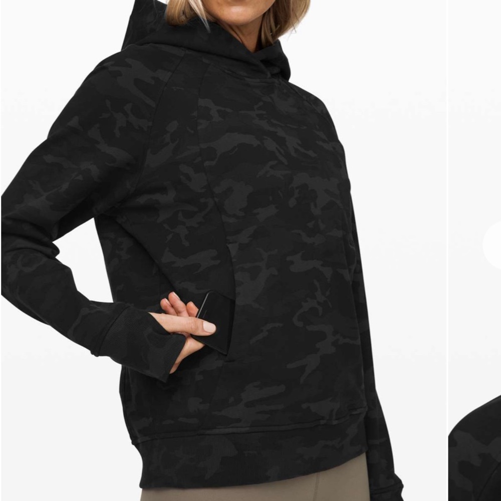 Lululemon scuba pullover size 4
